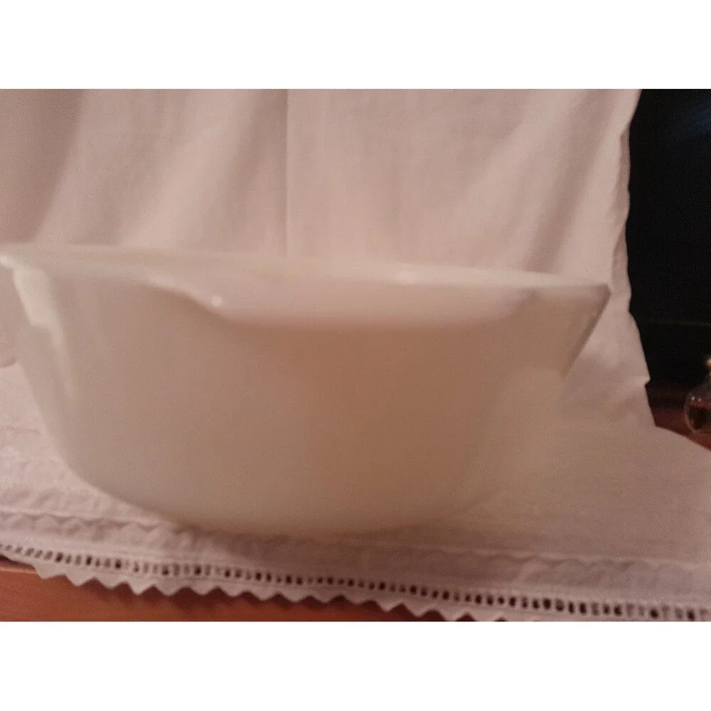 Anchor Hocking Fire King Nature's Bounty Fruit casserole dish